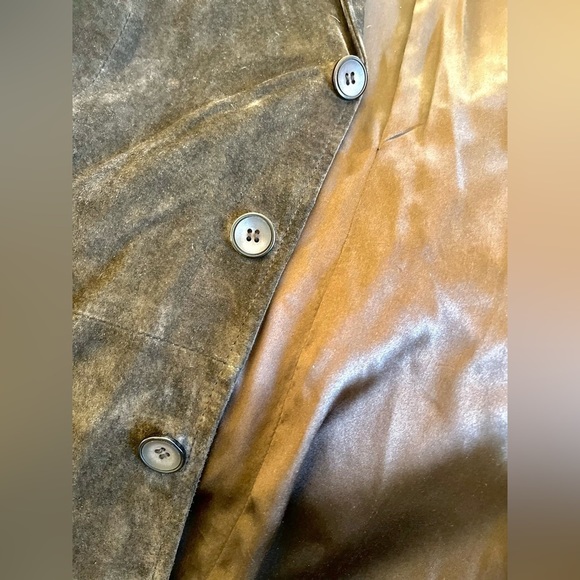 VINTAGE SUEDE JACKET WITH SILK LINING - Picture 8 of 10